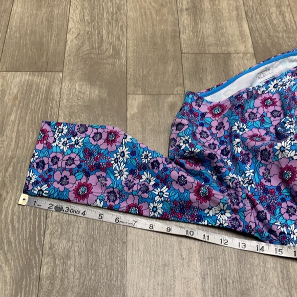 Womens NWT Talbots Blooming Floral Paisley Bateau Neck Top Shirt - Picture 8 of 8